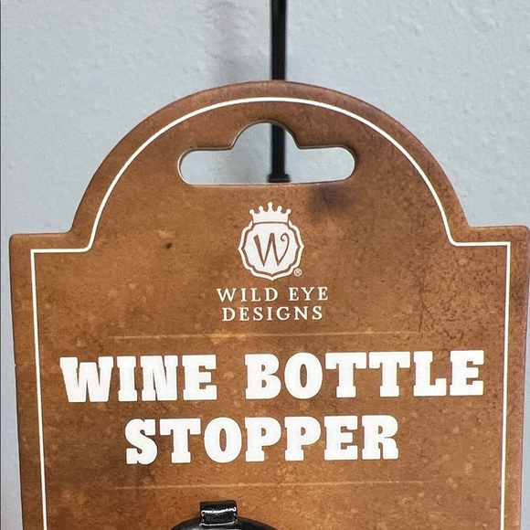 Wild Eye Designs | Black Cowboy Boot Wine Bottle Stopper 🍷 - Picture 2 of 8